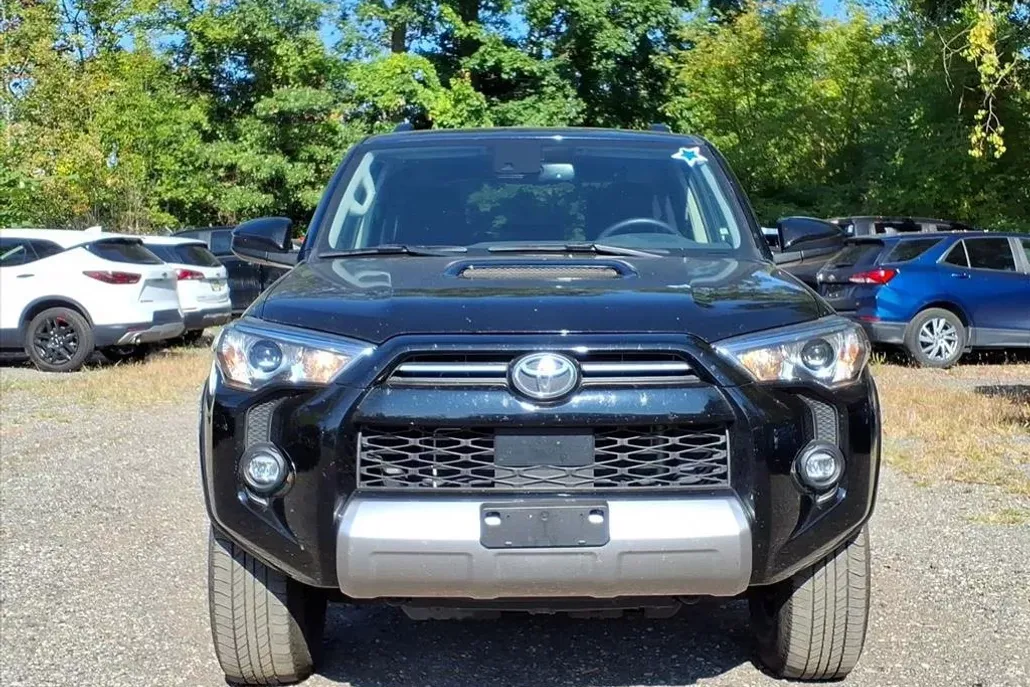 2024 Toyota 4Runner TRD photo 1