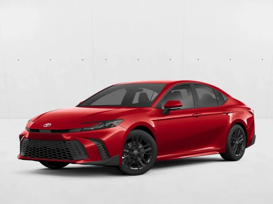 2025 Toyota Camry LE photo 1
