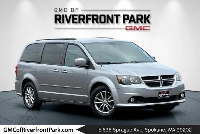 2014 Dodge Grand Caravan R/T photo 1