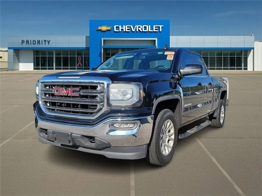 2016 Gmc Sierra 1500 SLE photo 1