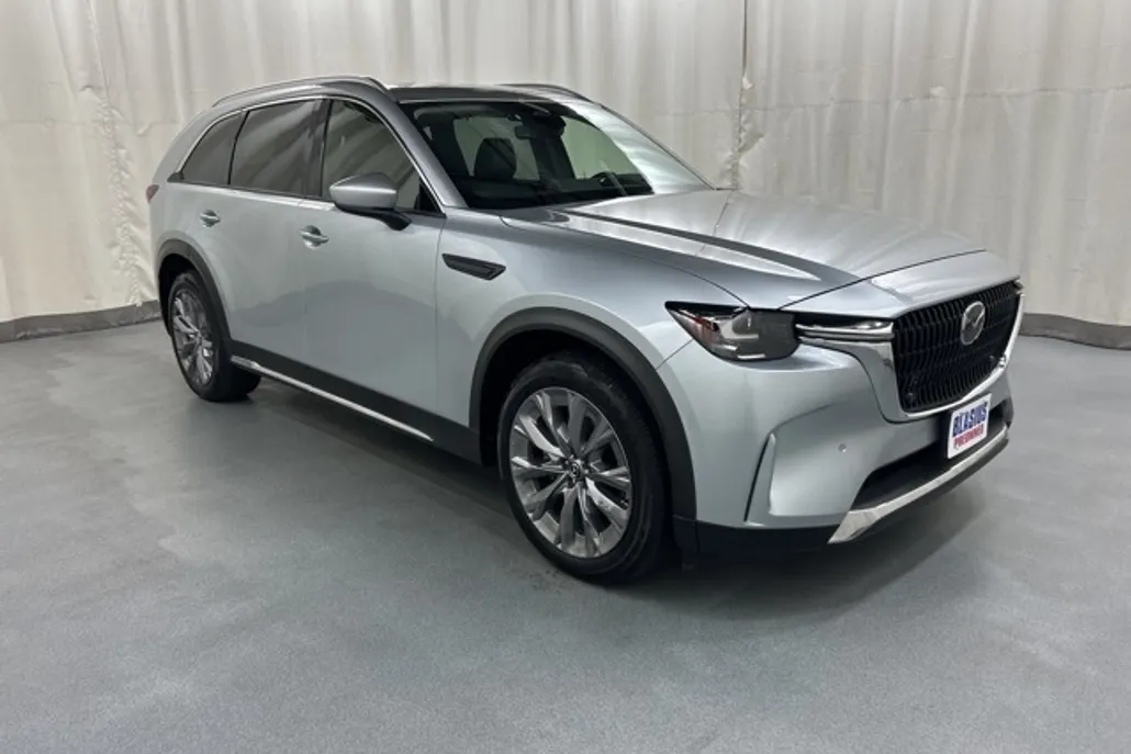 2024 Mazda CX-90 Premium photo 1
