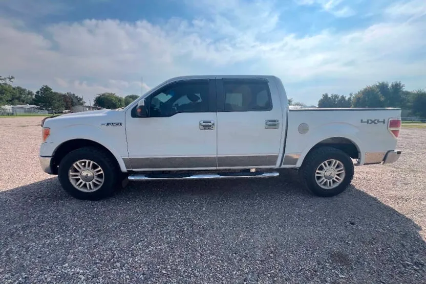 2009 Ford F-150 Lariat photo 1