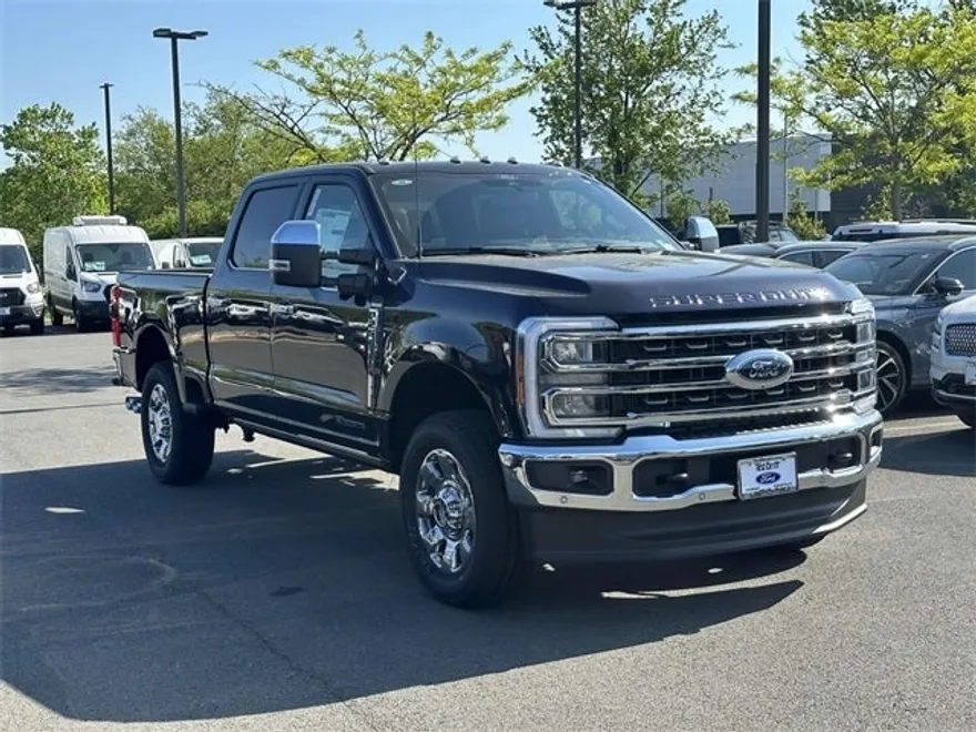 2025 Ford F-250 photo 1