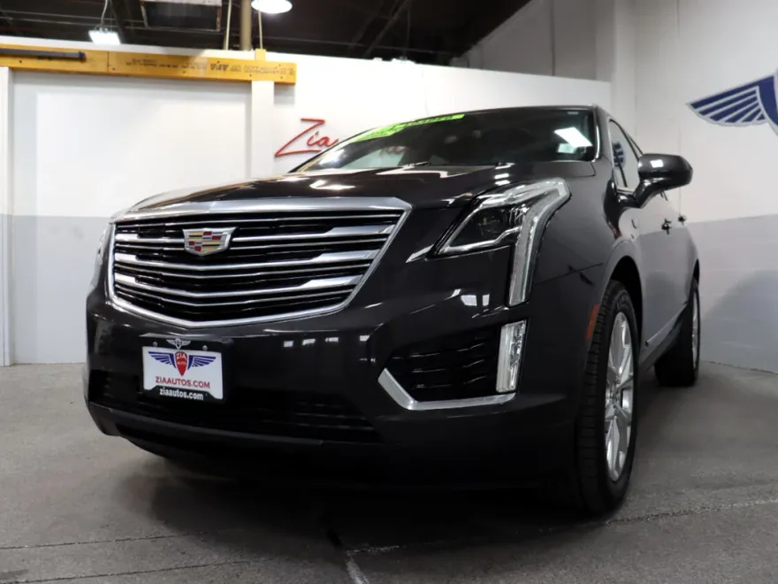 2017 Cadillac XT5 Premium Luxury photo 1