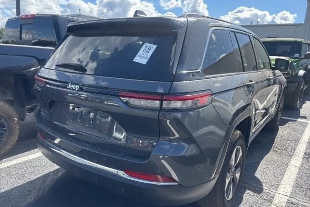 2024 Jeep Grand Cherokee Limited 4xe photo 1