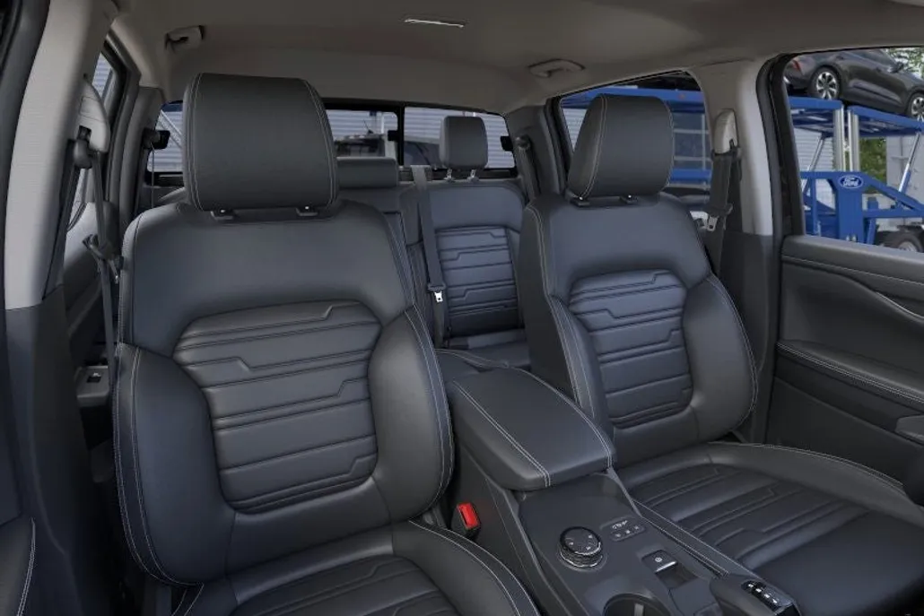 2025 Ford Ranger Lariat photo 1