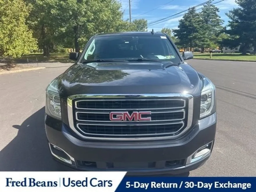 2020 Gmc Yukon SLE photo 1
