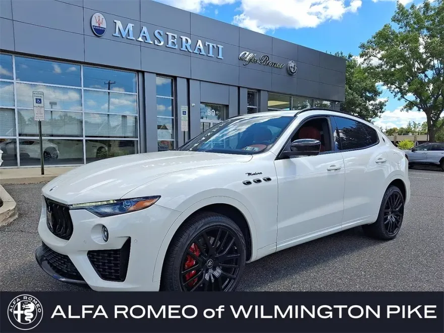 2022 Maserati Levante Modena photo 1