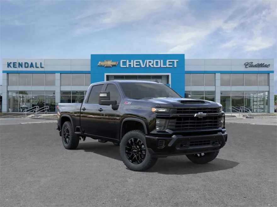 2026 Chevrolet Silverado 2500HD Custom photo 1