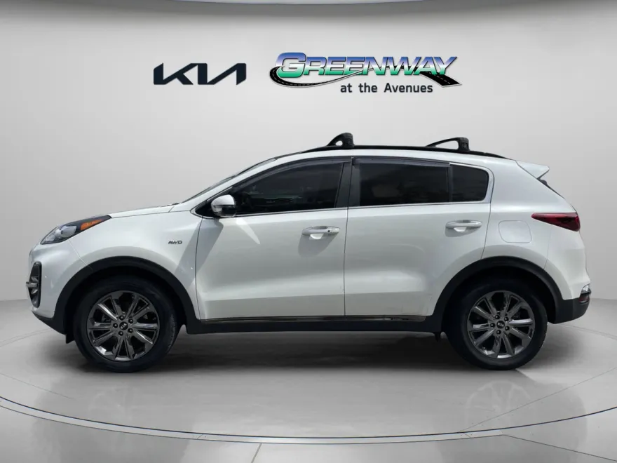 2020 Kia Sportage S photo 1