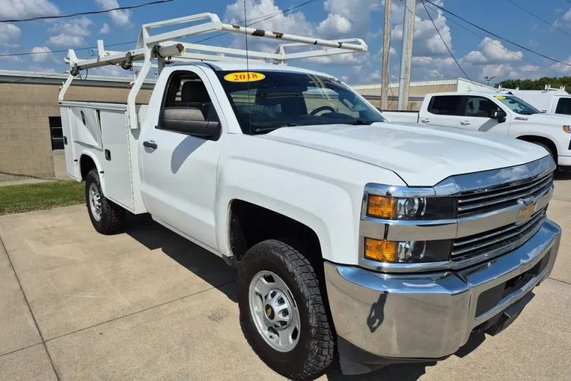 2018 Chevrolet Silverado 2500HD Work Truck photo 1
