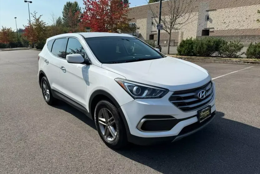 2017 Hyundai Santa Fe Sport Base photo 1