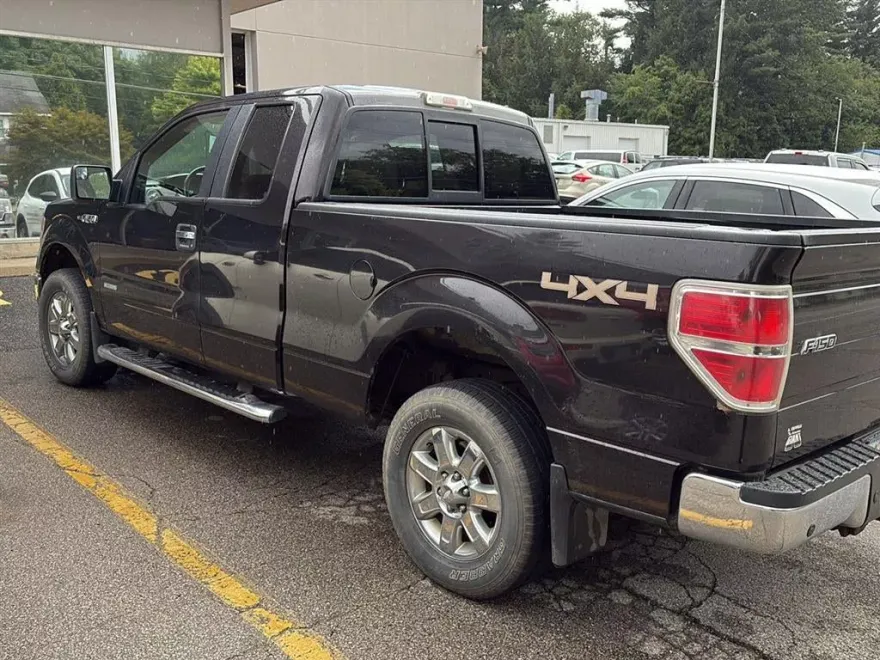 2013 Ford F-150 XLT photo 1