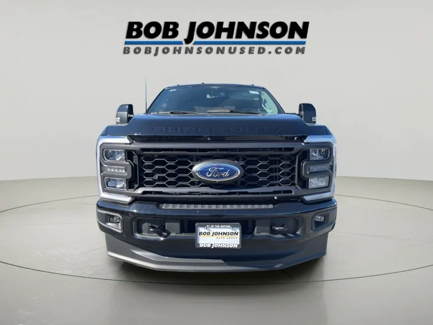 2024 Ford F-350 photo 1