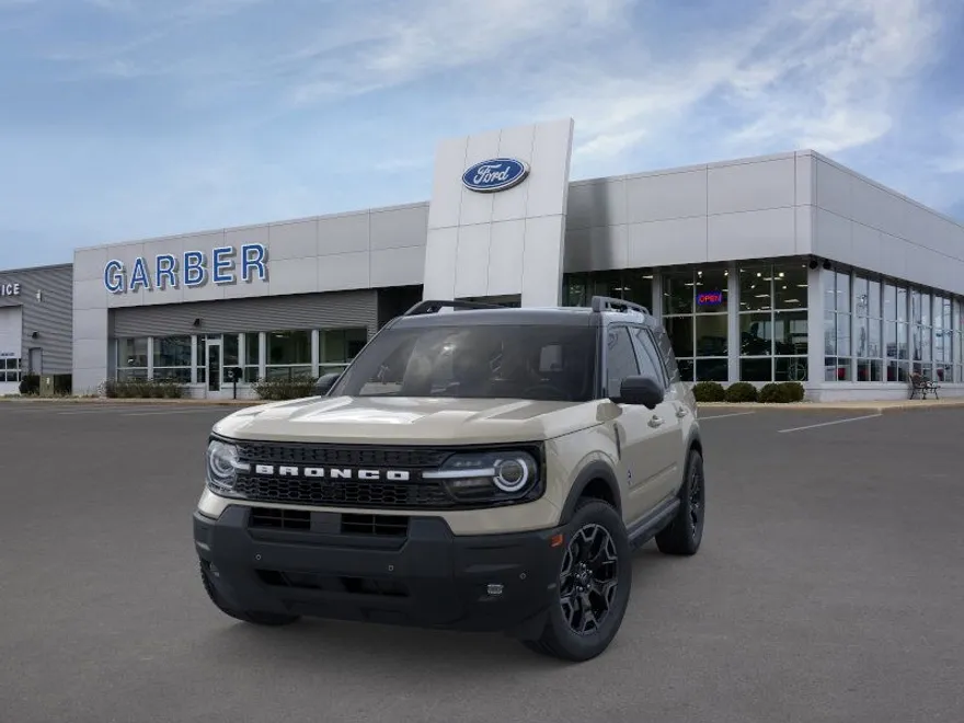 2025 Ford Bronco Sport Outer Banks photo 1