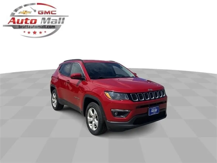 2019 Jeep Compass Latitude photo 1