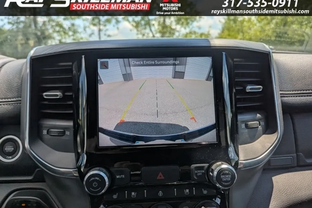2024 Ram 1500 Laramie photo 1