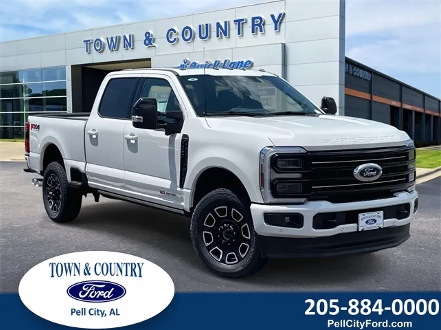 2025 Ford F-250 Platinum photo 1