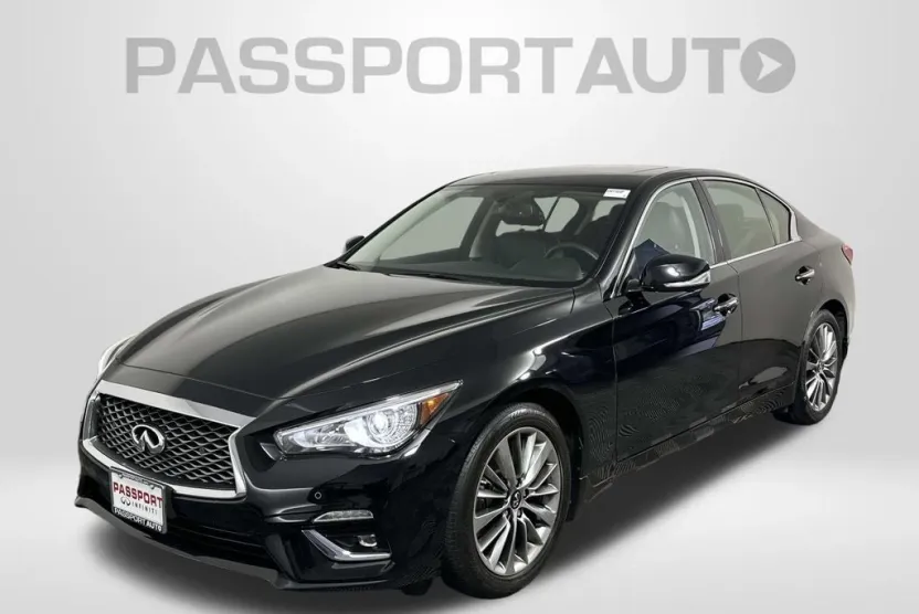 2022 Infiniti Q50 LUXE photo 1