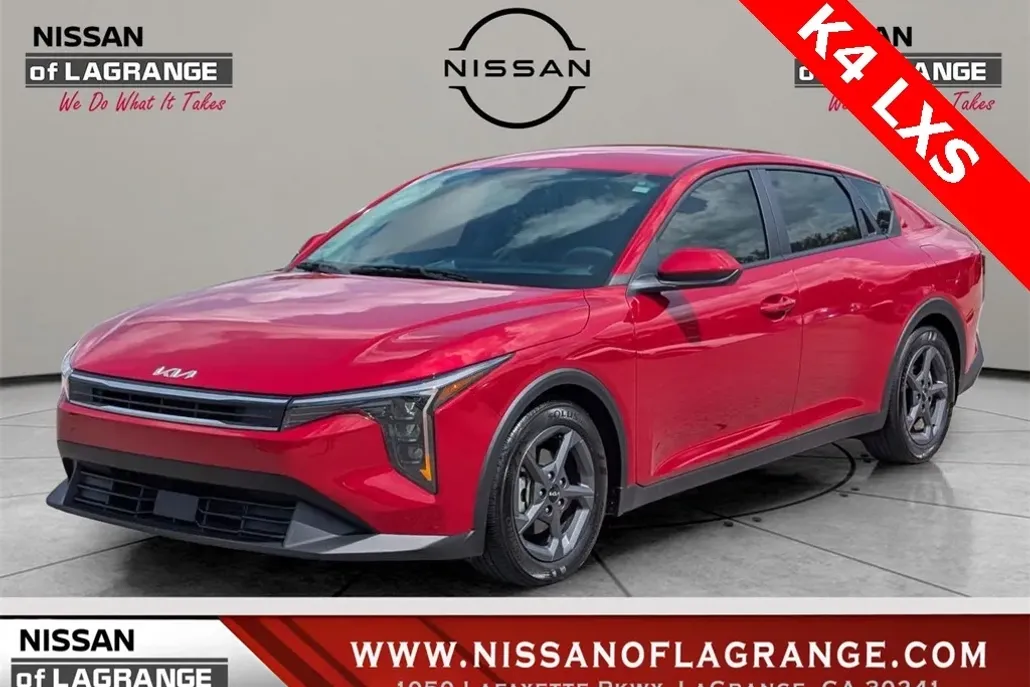 2025 Kia K4 LXS photo 1