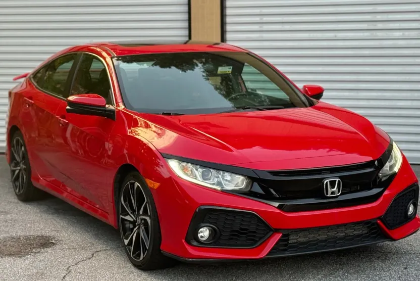 2019 Honda Civic Si photo 1
