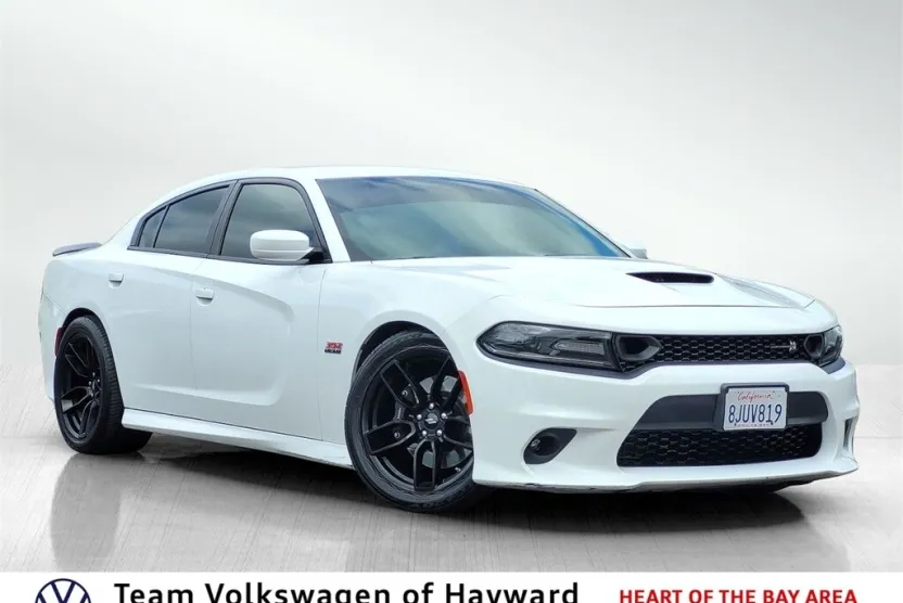 2019 Dodge Charger R/T Scat Pack photo 1