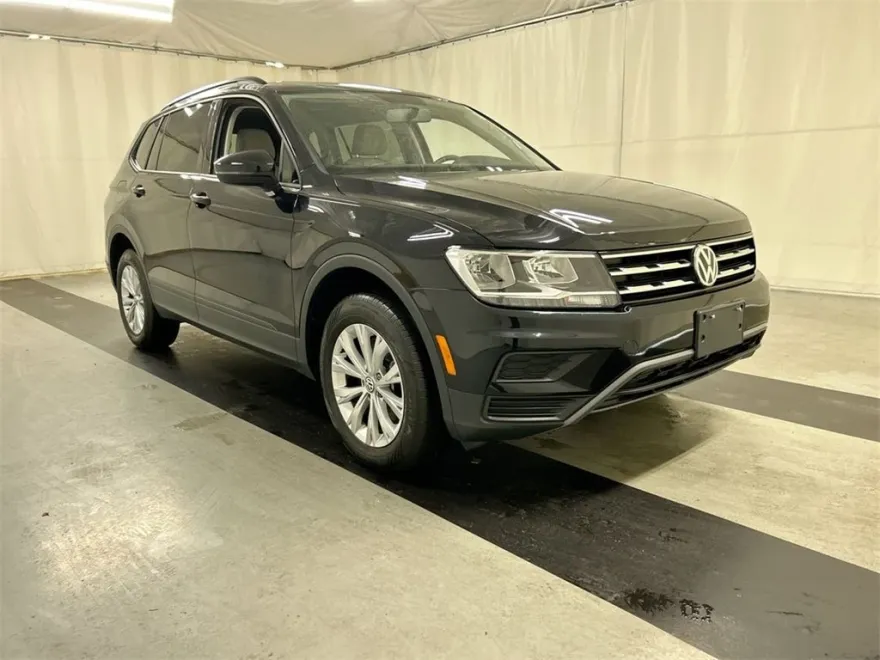 2020 Volkswagen Tiguan S photo 1