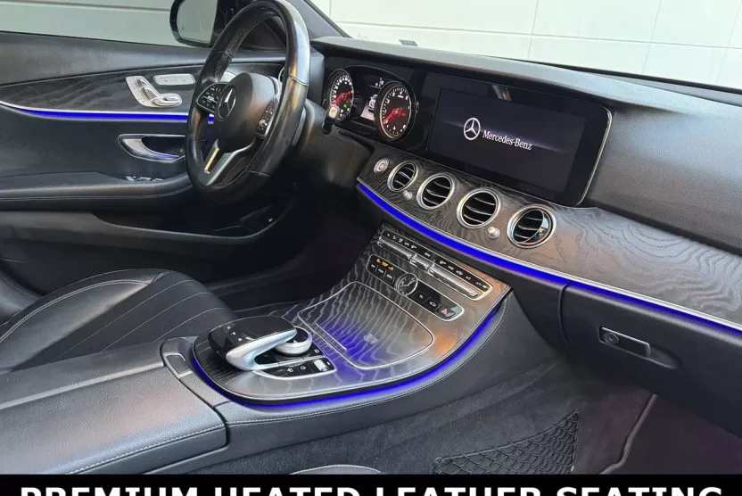 2019 Mercedes Benz E 300 4MATIC Sedan photo 1