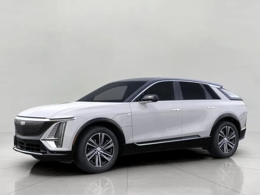 2025 Cadillac Lyriq Luxury photo 1