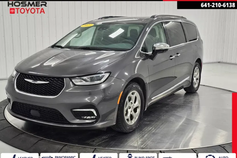 2023 Chrysler Pacifica Limited photo 1