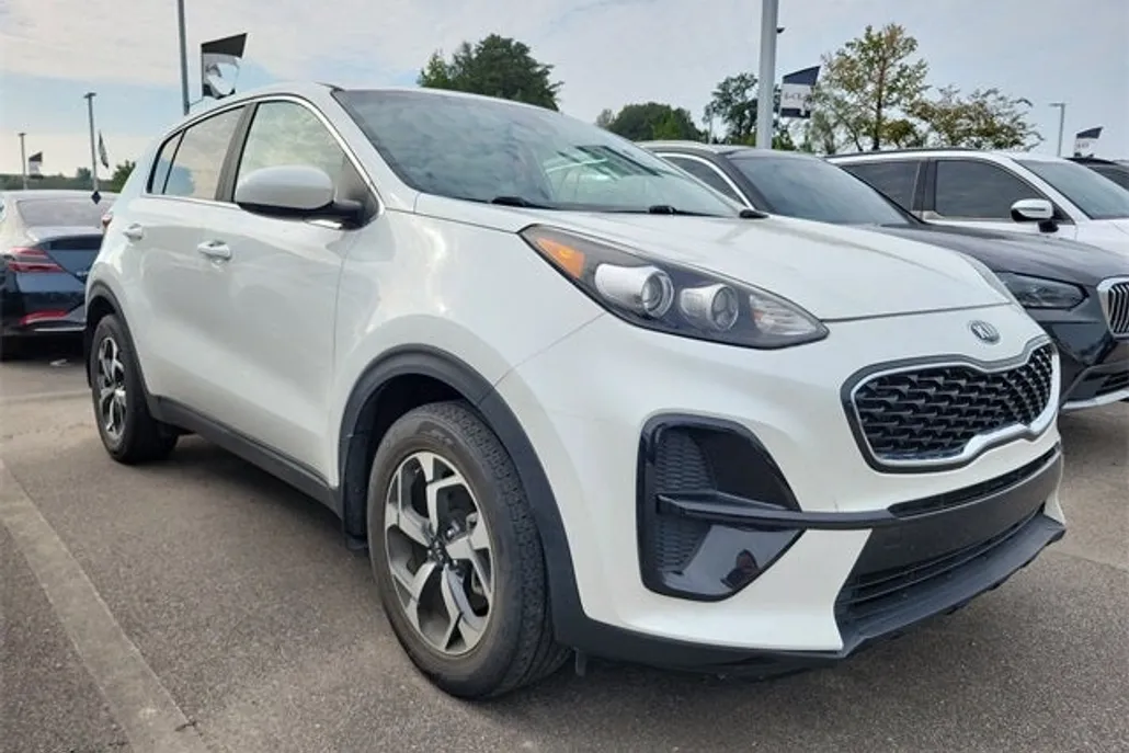 2022 Kia Sportage LX photo 1