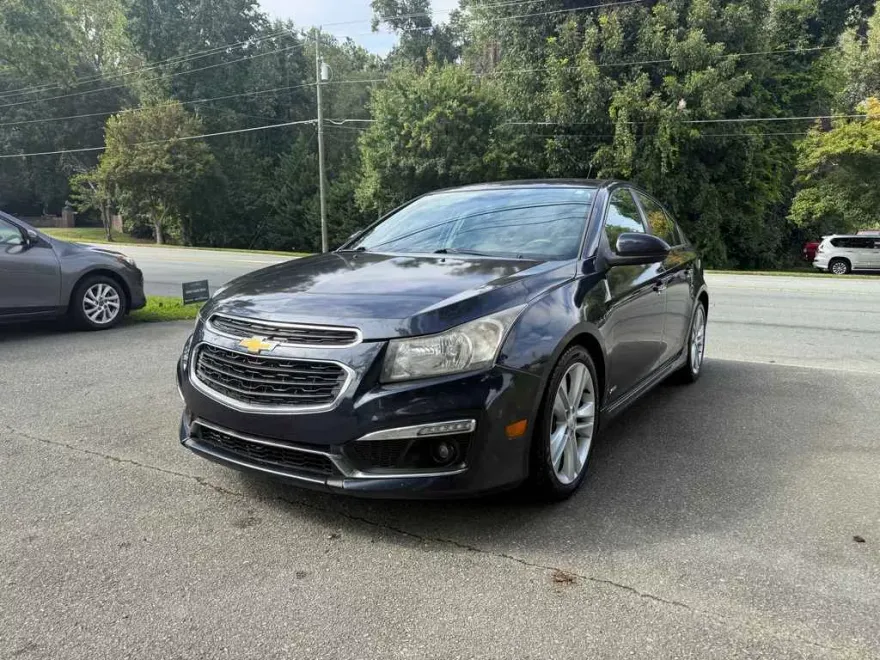 2015 Chevrolet Cruze LTZ photo 1