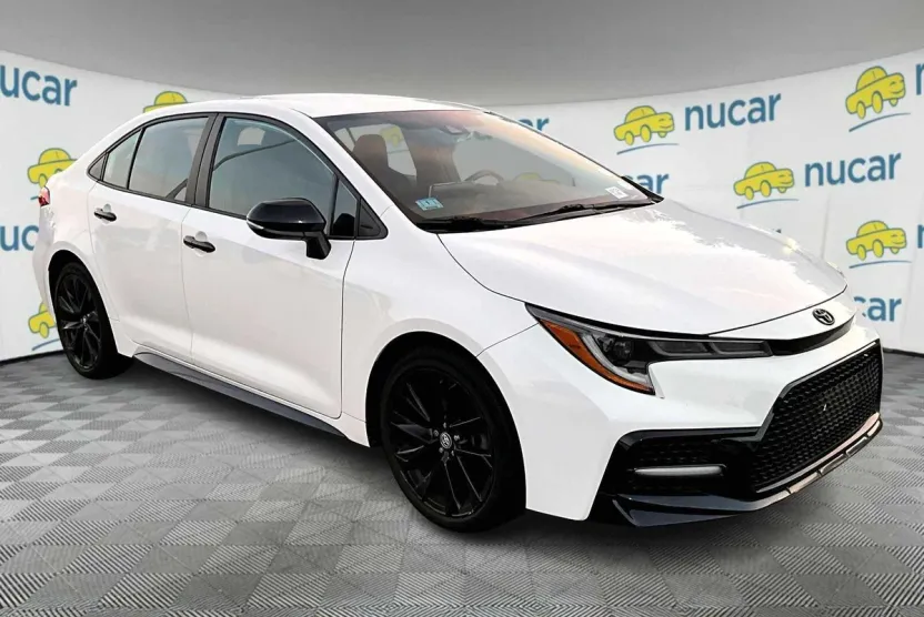 2020 Toyota Corolla SE photo 1