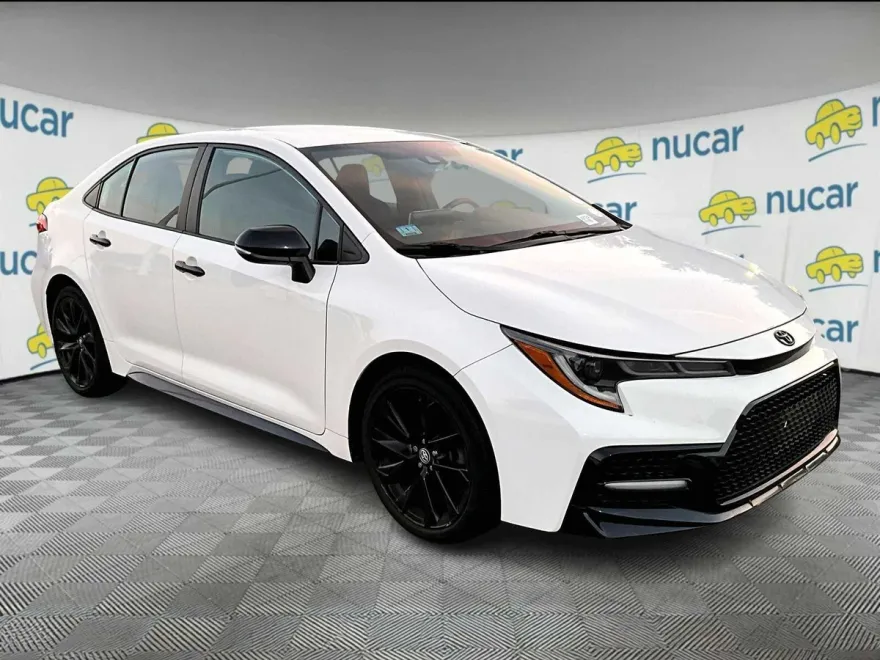 2020 Toyota Corolla SE photo 1