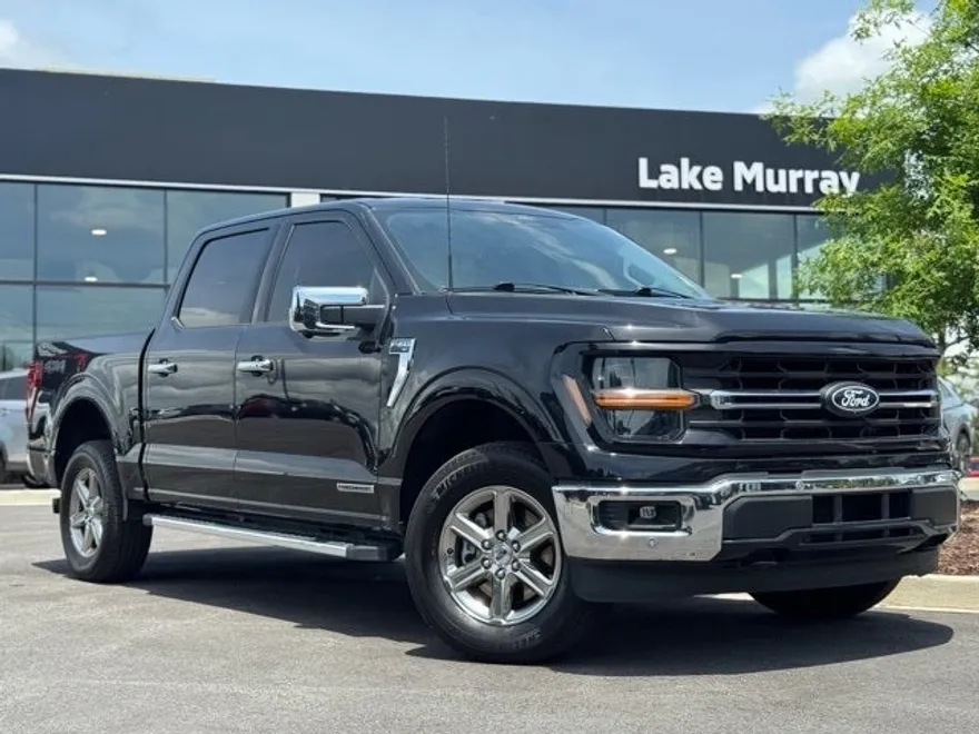 2024 Ford F-150 XLT photo 1