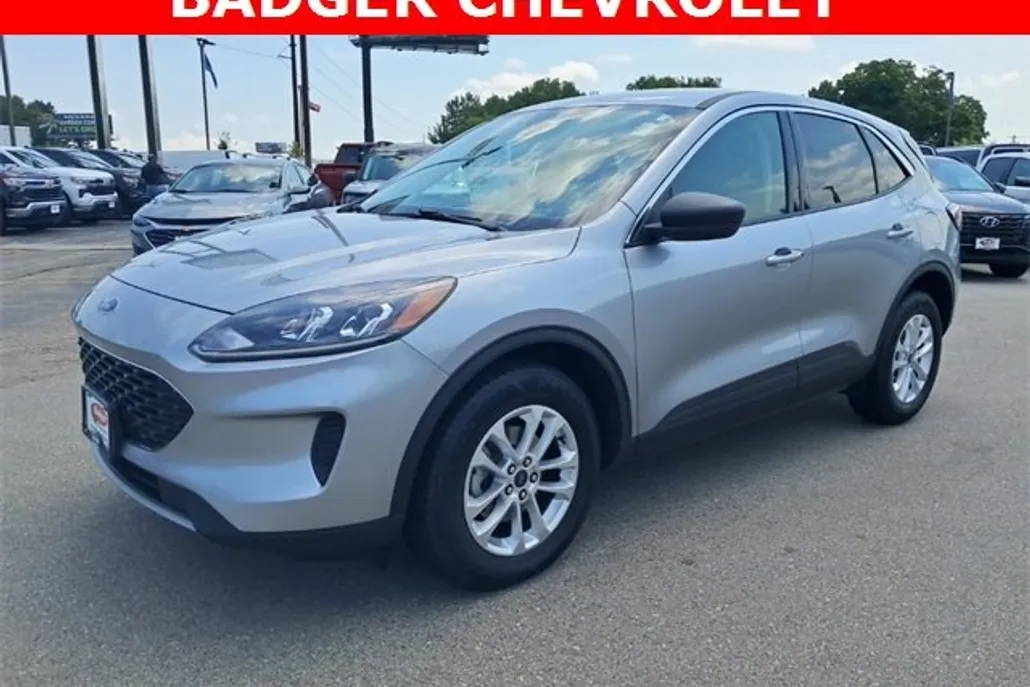 2022 Ford Escape SE photo 1