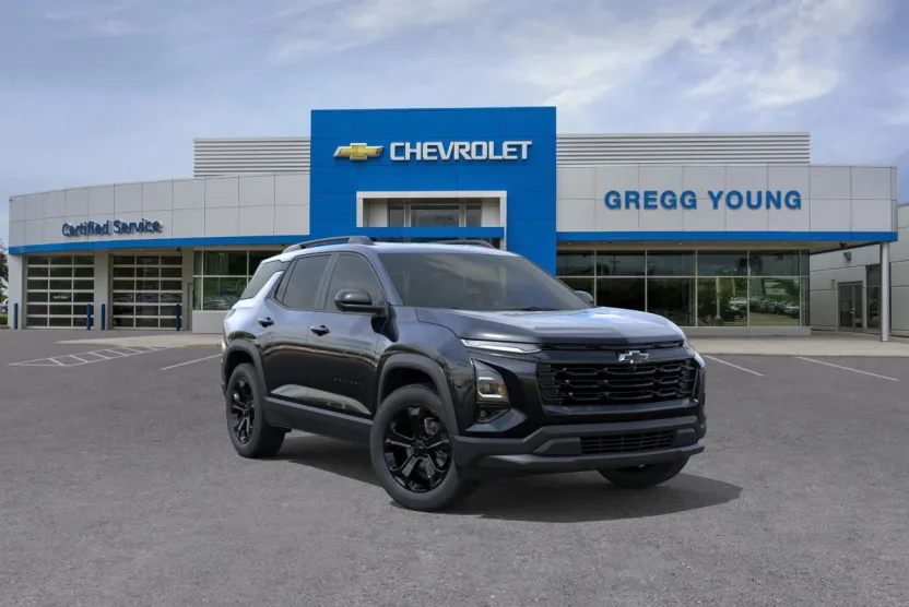 2026 Chevrolet Equinox LT photo 1