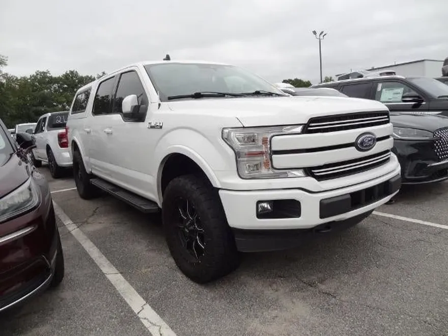 2019 Ford F-150 Lariat photo 1