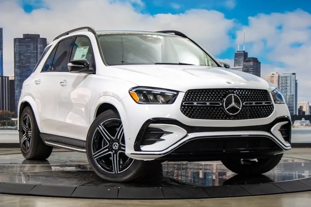 2026 Mercedes Benz GLE 450 4MATIC photo 1