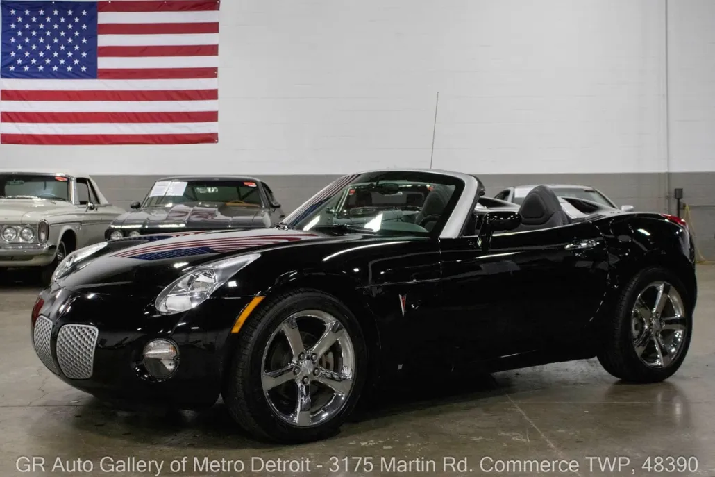 2007 Pontiac Solstice photo 1