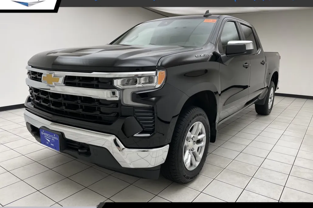 2022 Chevrolet Silverado 1500 LT photo 1