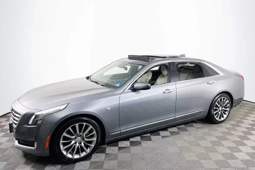 2018 Cadillac CT6 Luxury photo 1