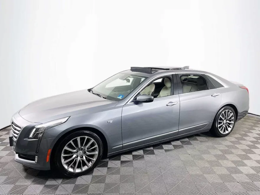 2018 Cadillac CT6 Luxury photo 1