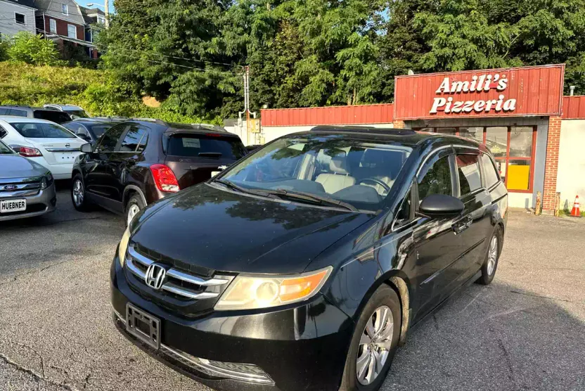 2012 Honda Odyssey EX-L photo 1