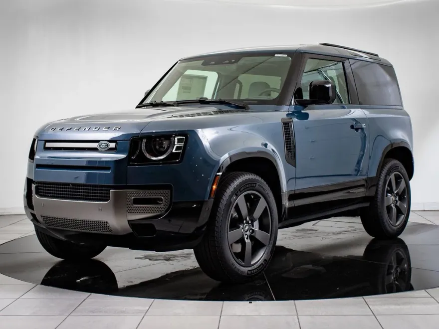 2025 Land Rover Defender 90 X-Dynamic SE photo 1