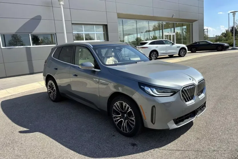 2025 Bmw X3 30x Drive photo 1