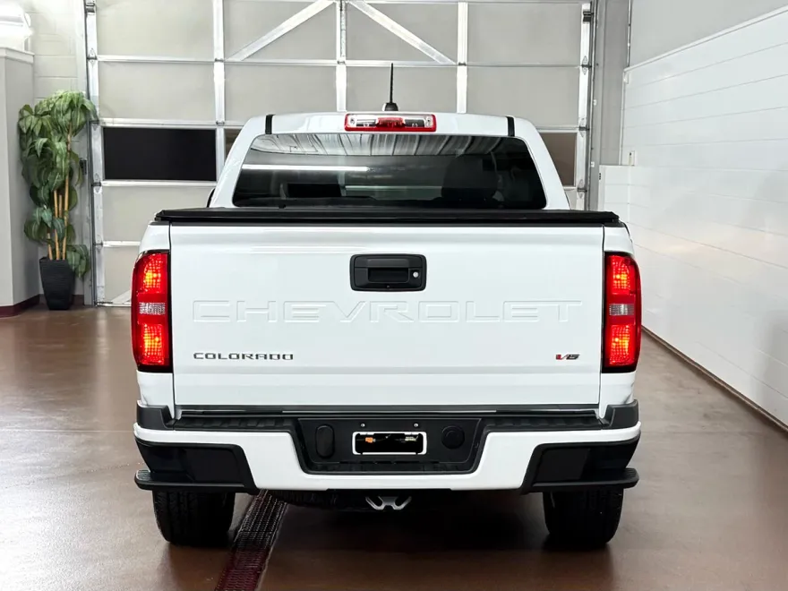 2022 Chevrolet Colorado LT photo 1