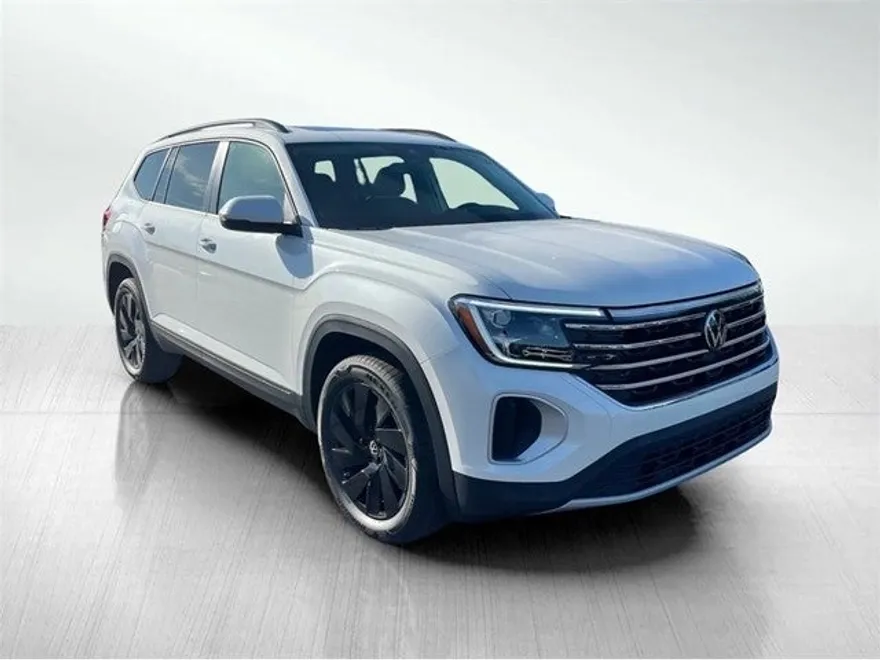 2026 Volkswagen Atlas SE Technology photo 1