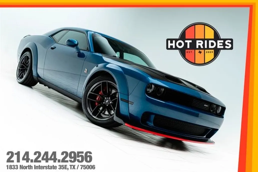 2020 Dodge Challenger R/T photo 1