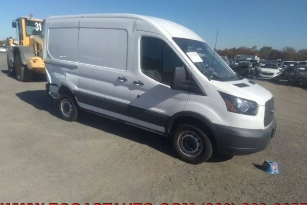 2018 Ford Transit Van photo 1